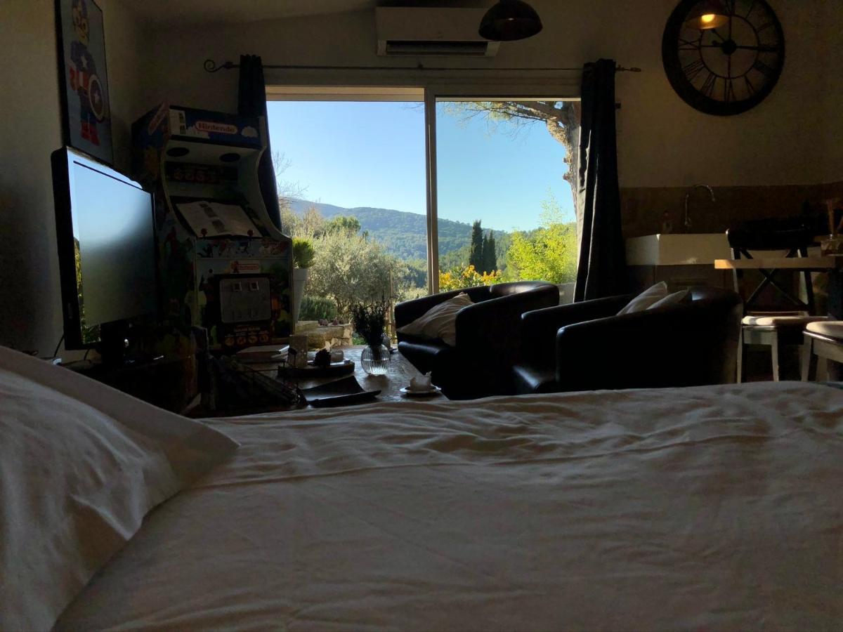 Au Havre De Paix Sainte Victoire Vauvenargues Hotel ภายนอก รูปภาพ