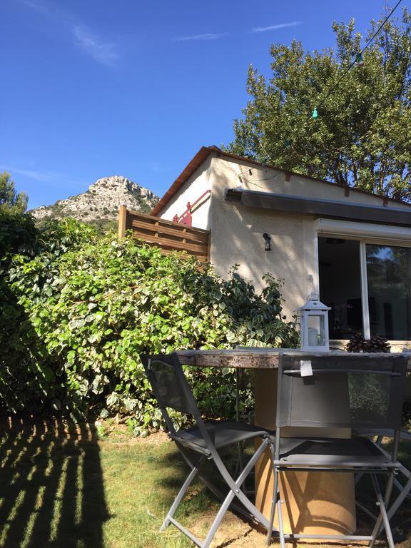 Au Havre De Paix Sainte Victoire Vauvenargues Hotel ภายนอก รูปภาพ